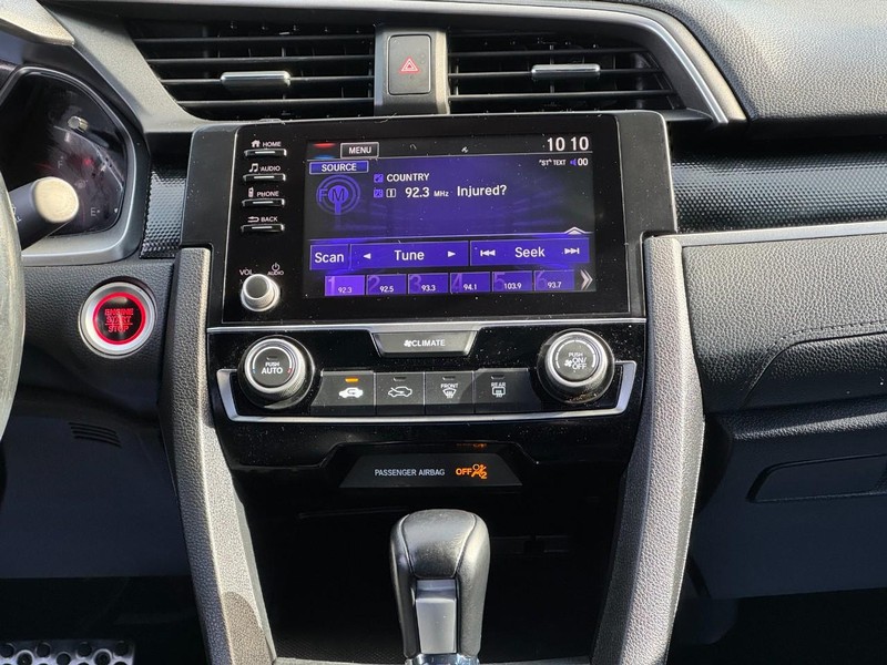 Honda Civic Sedan Vehicle Full-screen Gallery Image 13