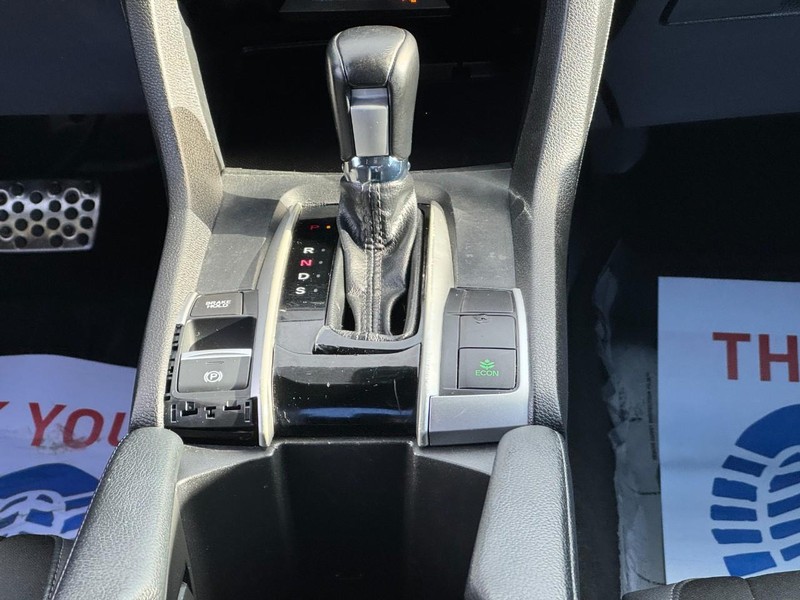 Honda Civic Sedan Vehicle Full-screen Gallery Image 14