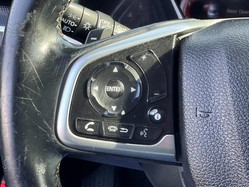 Honda Civic Sedan Vehicle Full-screen Gallery Image 17