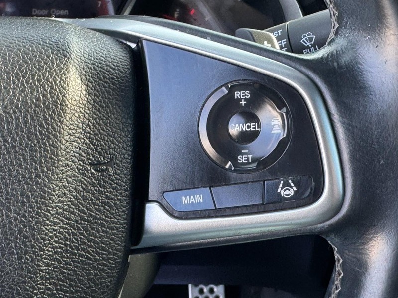 Honda Civic Sedan Vehicle Full-screen Gallery Image 18