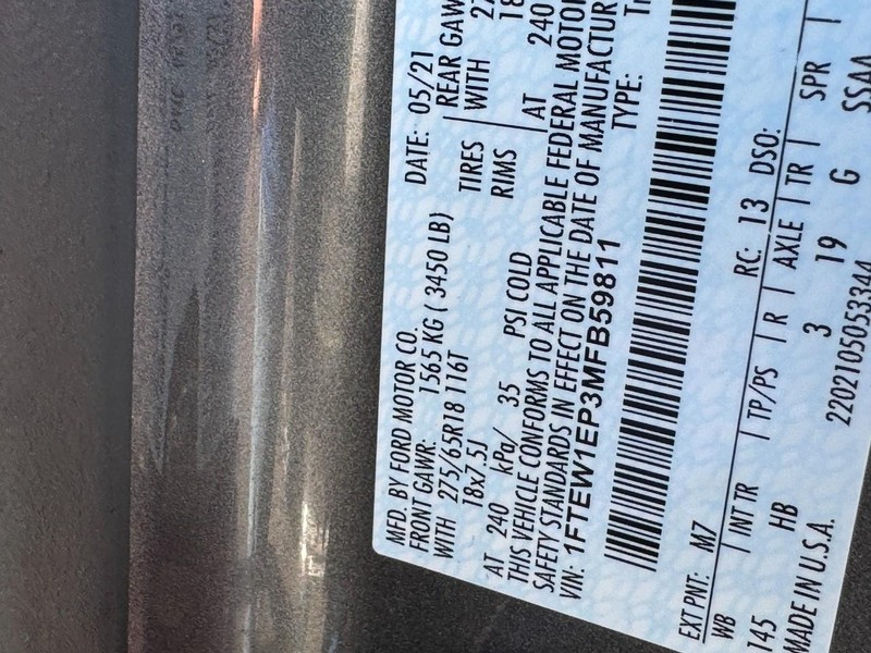 Ford F-150 Vehicle Full-screen Gallery Image 28