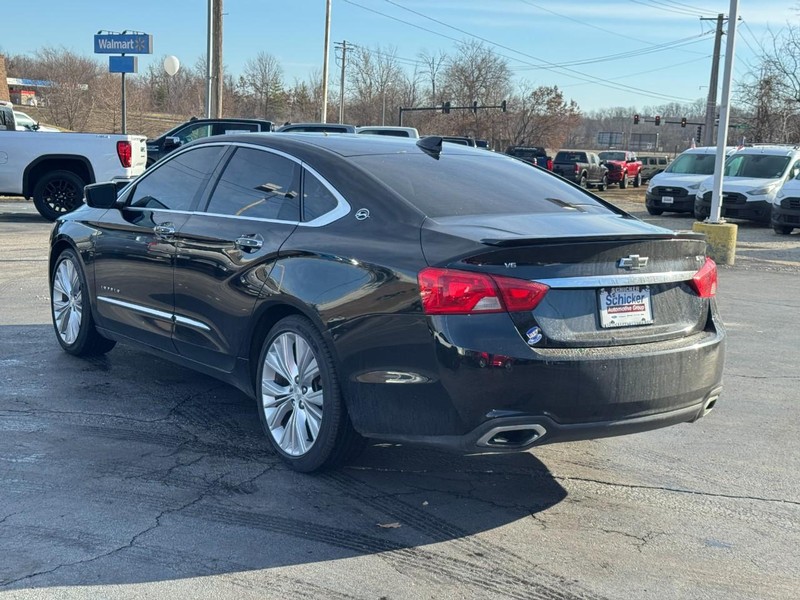 Chevrolet Impala Vehicle Full-screen Gallery Image 06