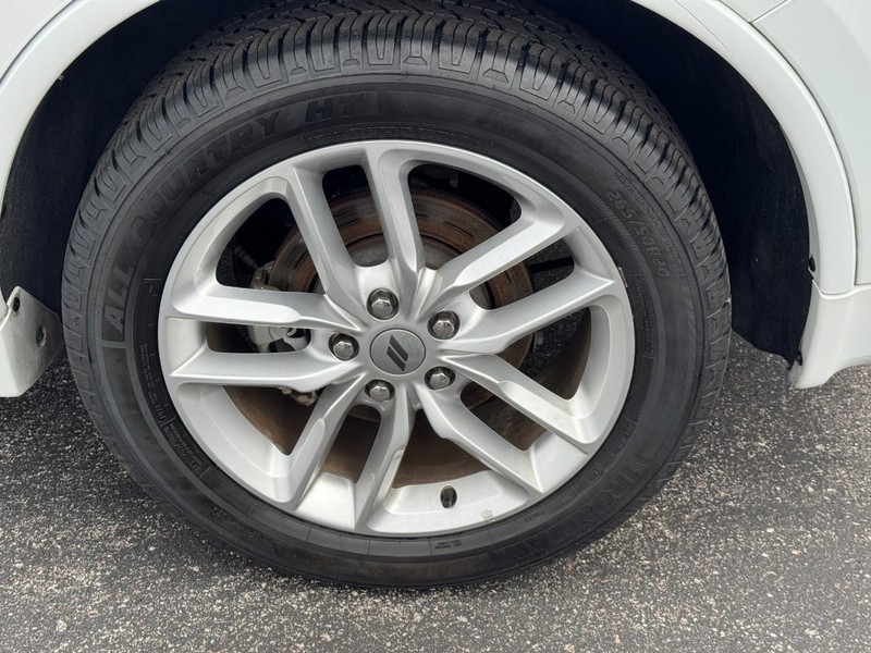 Dodge Durango Vehicle Full-screen Gallery Image 07