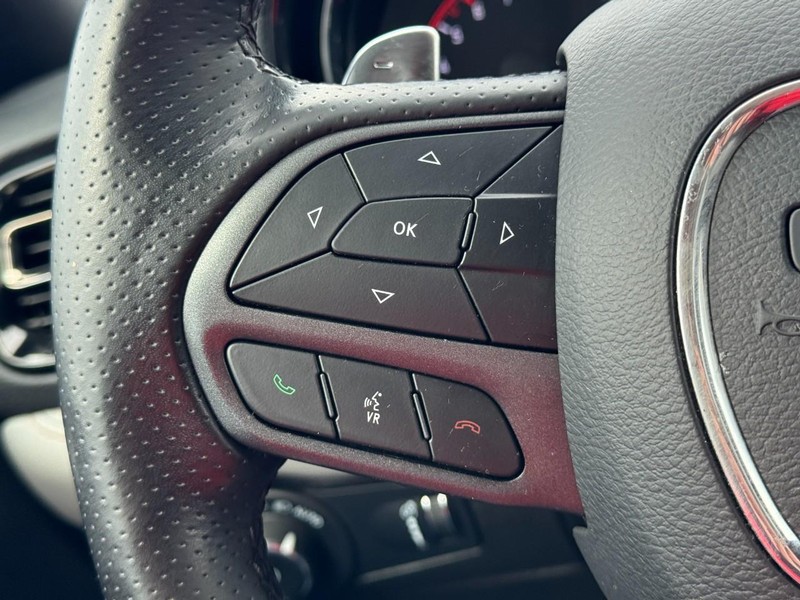 Dodge Durango Vehicle Full-screen Gallery Image 18