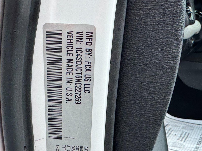 Dodge Durango Vehicle Full-screen Gallery Image 25