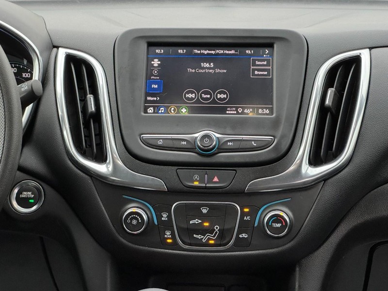 Chevrolet Equinox Vehicle Full-screen Gallery Image 13