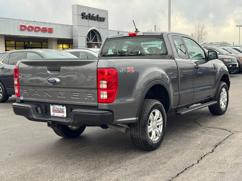 Ford Ranger Vehicle Full-screen Gallery Image 03