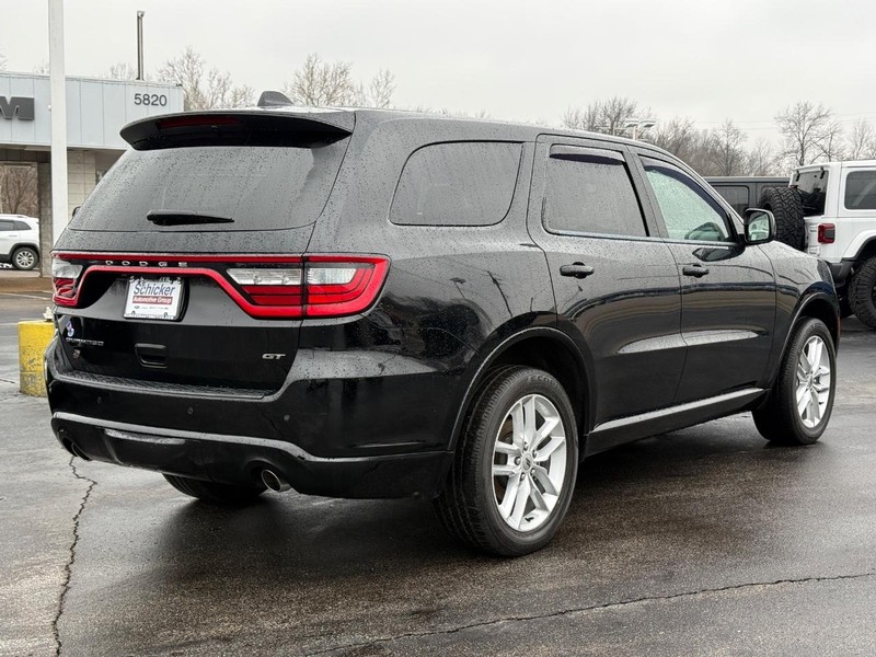 Dodge Durango Vehicle Full-screen Gallery Image 03