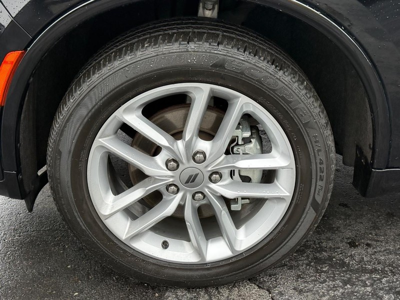 Dodge Durango Vehicle Full-screen Gallery Image 07