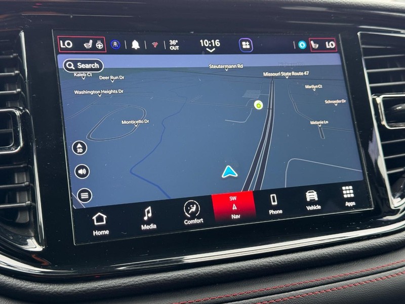 Dodge Durango Vehicle Full-screen Gallery Image 17