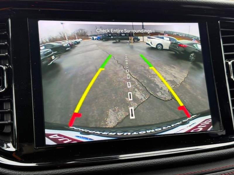 Dodge Durango Vehicle Full-screen Gallery Image 19