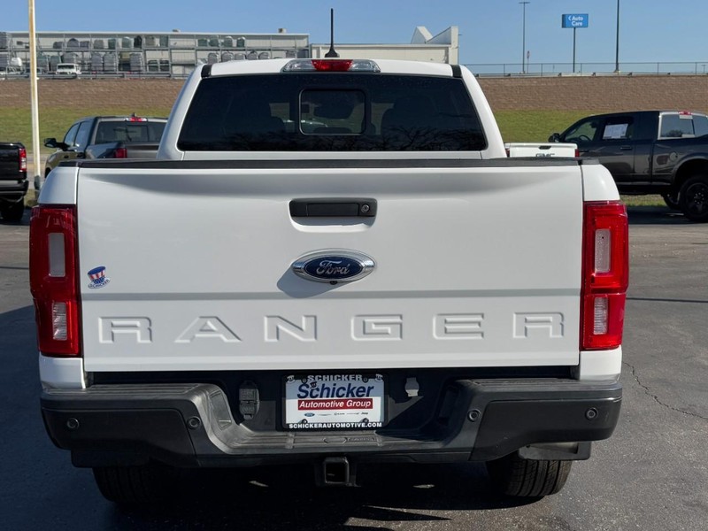 Ford Ranger Vehicle Full-screen Gallery Image 05