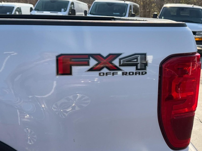 Ford Ranger Vehicle Full-screen Gallery Image 08