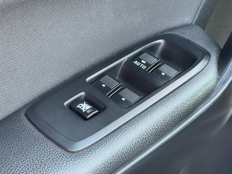 Ford Ranger Vehicle Full-screen Gallery Image 22