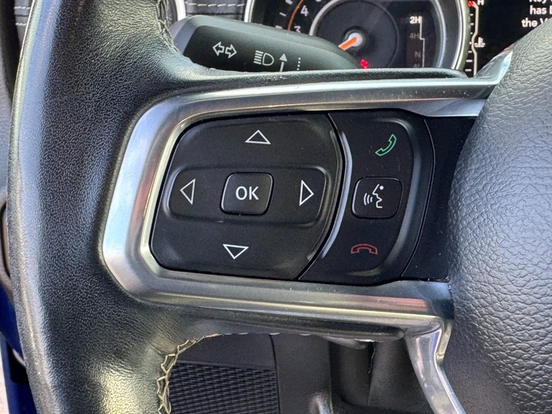 Jeep Wrangler Unlimited Vehicle Full-screen Gallery Image 17