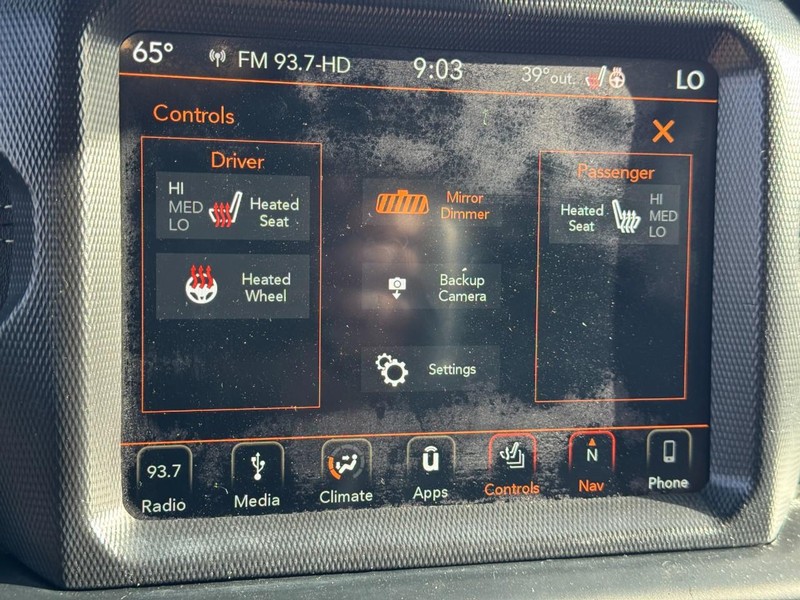 Jeep Wrangler Unlimited Vehicle Full-screen Gallery Image 21