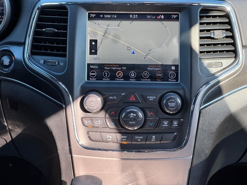 Jeep Grand Cherokee Vehicle Full-screen Gallery Image 13