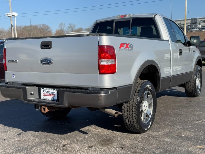 Ford F-150 Vehicle Full-screen Gallery Image 03