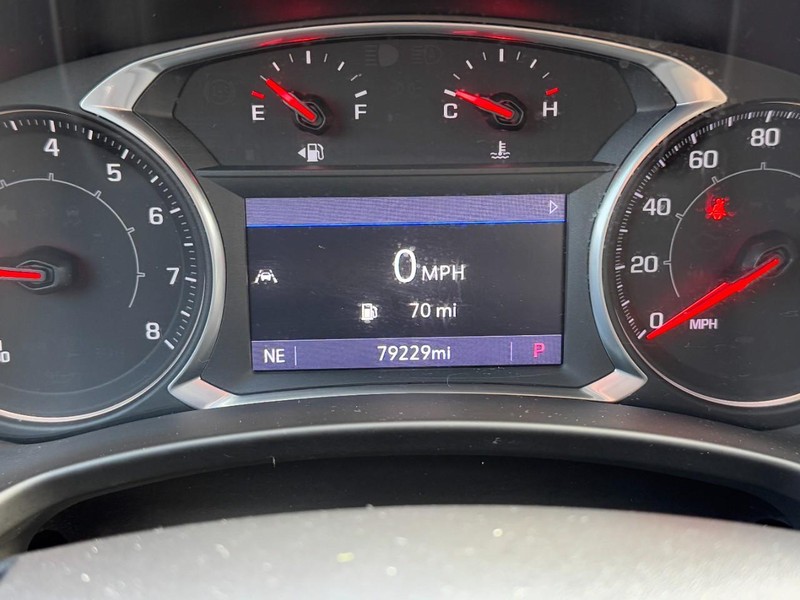 GMC Terrain Vehicle Full-screen Gallery Image 19