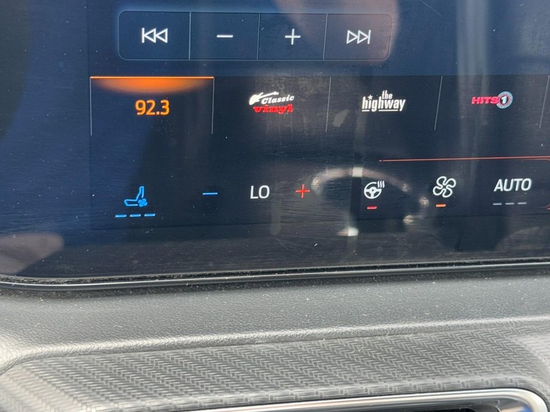 Ford Mustang Vehicle Full-screen Gallery Image 20