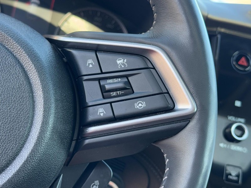 Subaru Outback Vehicle Full-screen Gallery Image 19