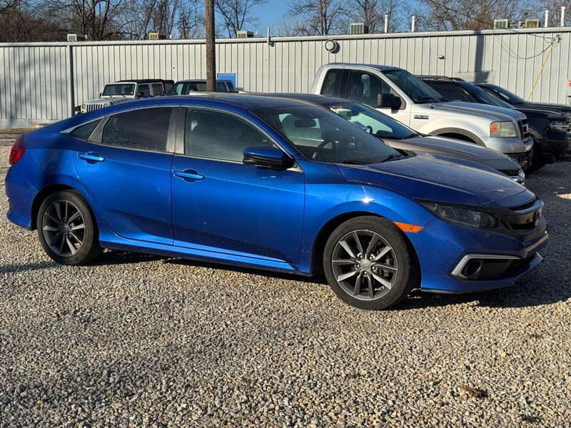 Honda Civic Sedan Vehicle Full-screen Gallery Image 02