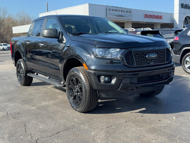 Ford Ranger Vehicle Full-screen Gallery Image 02