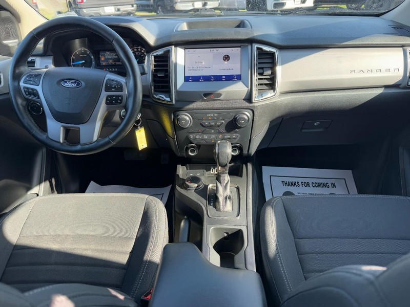 Ford Ranger Vehicle Full-screen Gallery Image 12