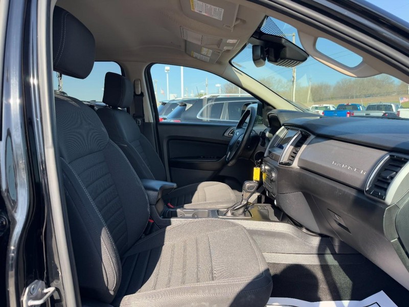 Ford Ranger Vehicle Full-screen Gallery Image 16