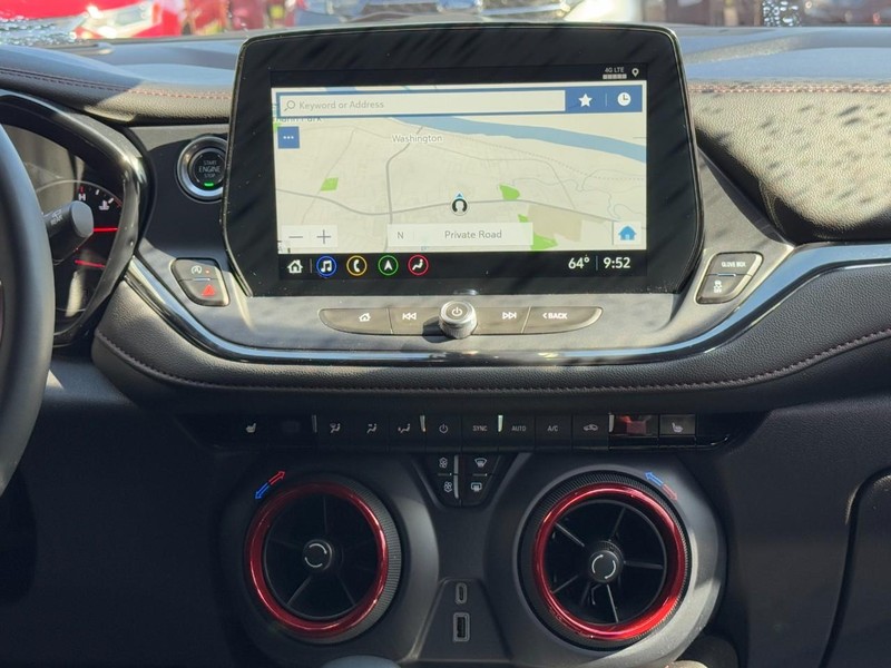 Chevrolet Blazer Vehicle Full-screen Gallery Image 13