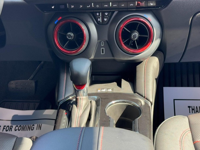 Chevrolet Blazer Vehicle Full-screen Gallery Image 14