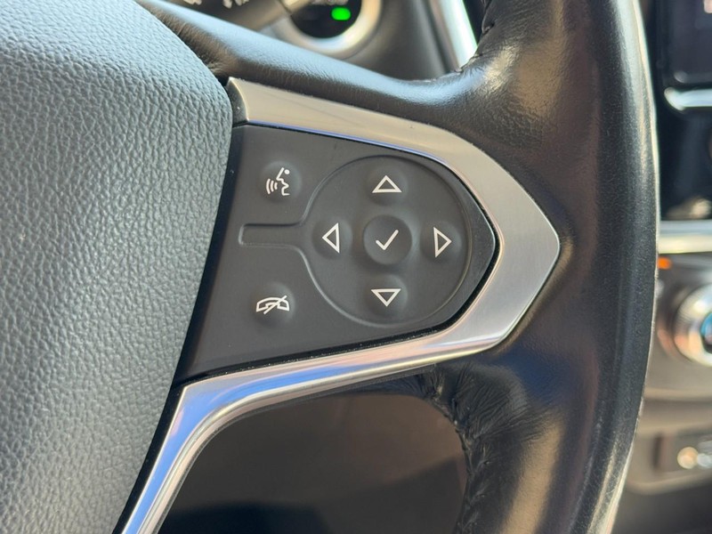 Chevrolet Traverse Vehicle Full-screen Gallery Image 21