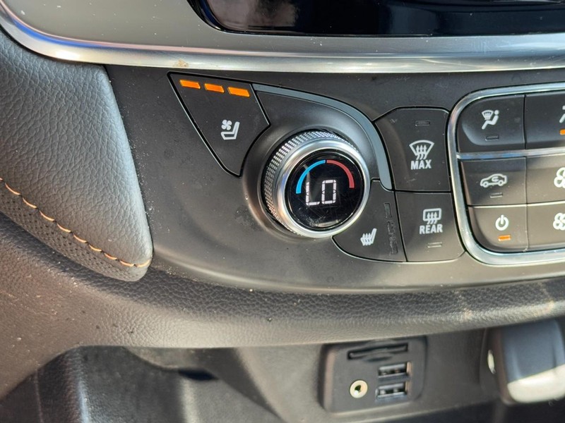 Chevrolet Traverse Vehicle Full-screen Gallery Image 23