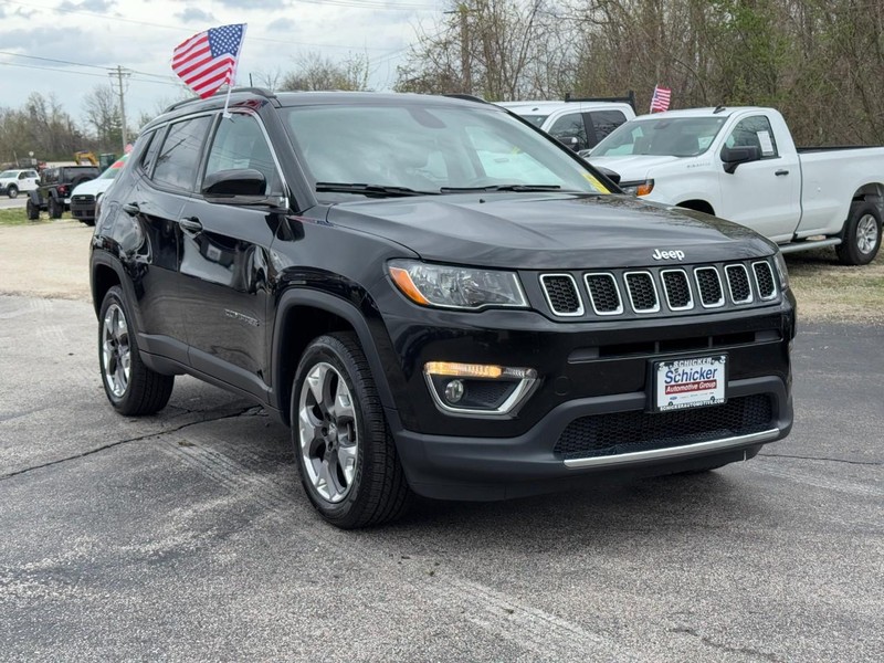 Jeep Compass Vehicle Full-screen Gallery Image 02