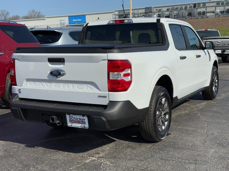 Ford Maverick Vehicle Full-screen Gallery Image 04