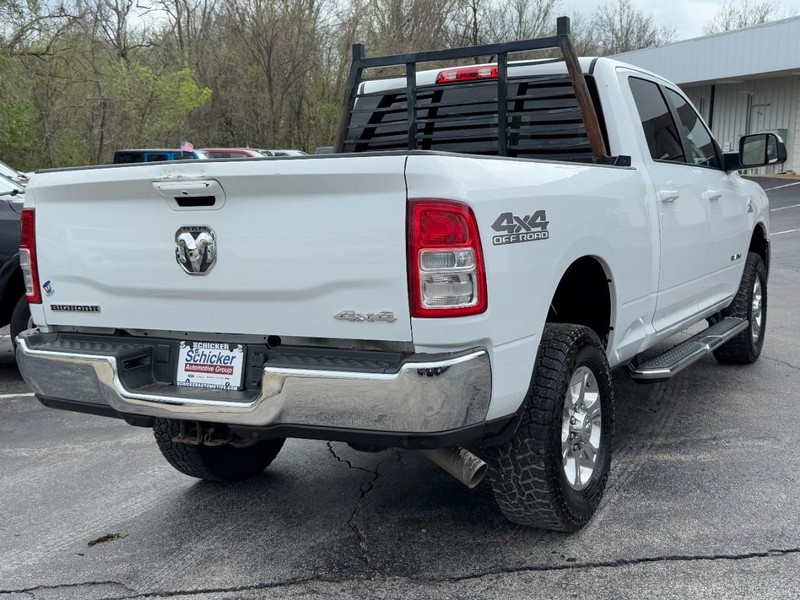 Ram 2500 Vehicle Full-screen Gallery Image 03