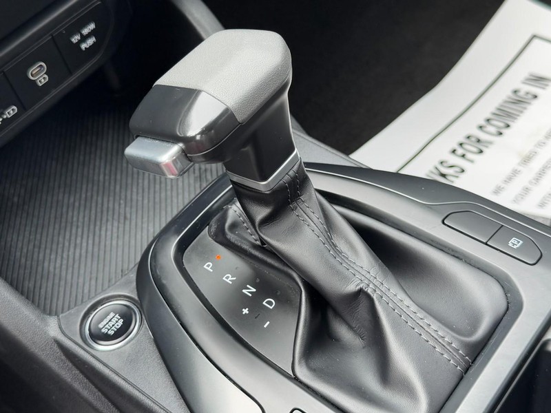 Kia K4 Vehicle Full-screen Gallery Image 18
