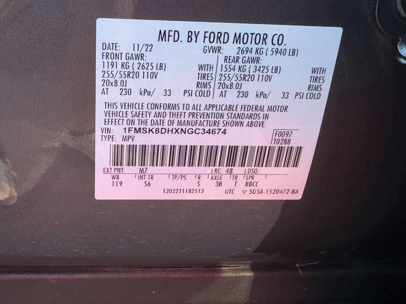 Ford Explorer Vehicle Full-screen Gallery Image 27
