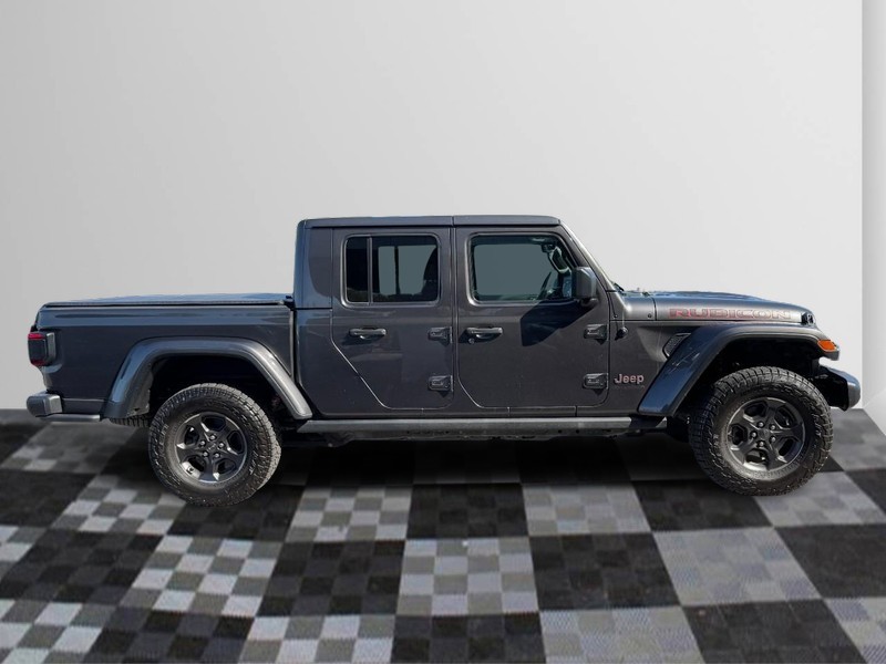 Jeep Gladiator Vehicle Full-screen Gallery Image 02