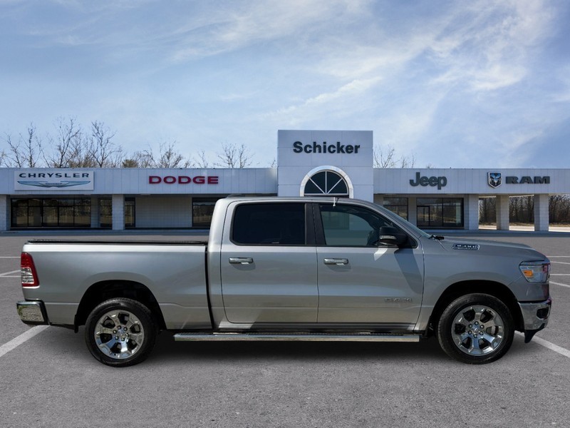 Ram 1500 Vehicle Full-screen Gallery Image 02