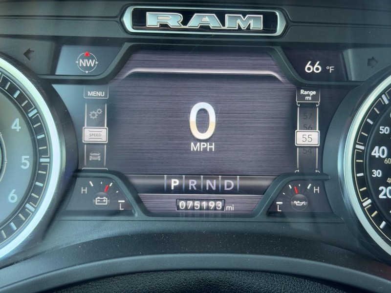 Ram 1500 Vehicle Full-screen Gallery Image 19