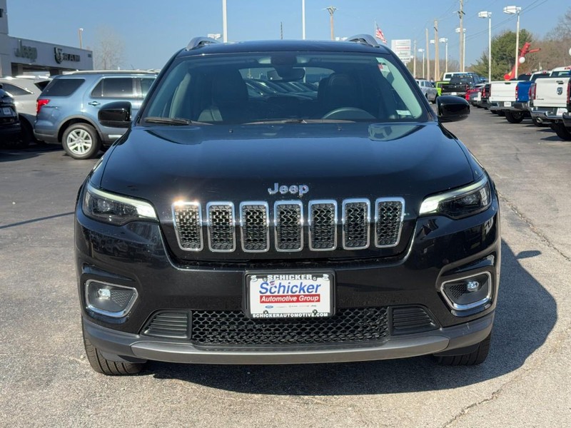 Jeep Cherokee Vehicle Full-screen Gallery Image 10
