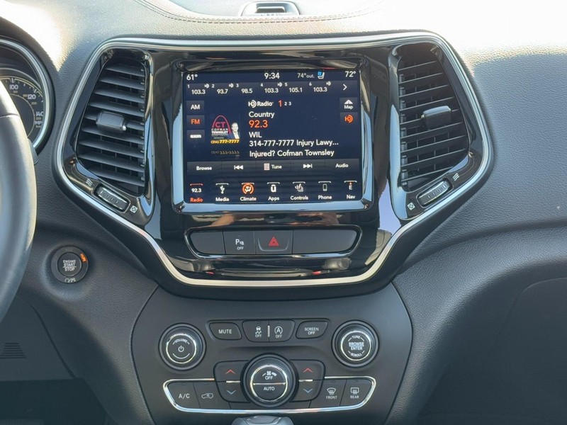 Jeep Cherokee Vehicle Full-screen Gallery Image 14