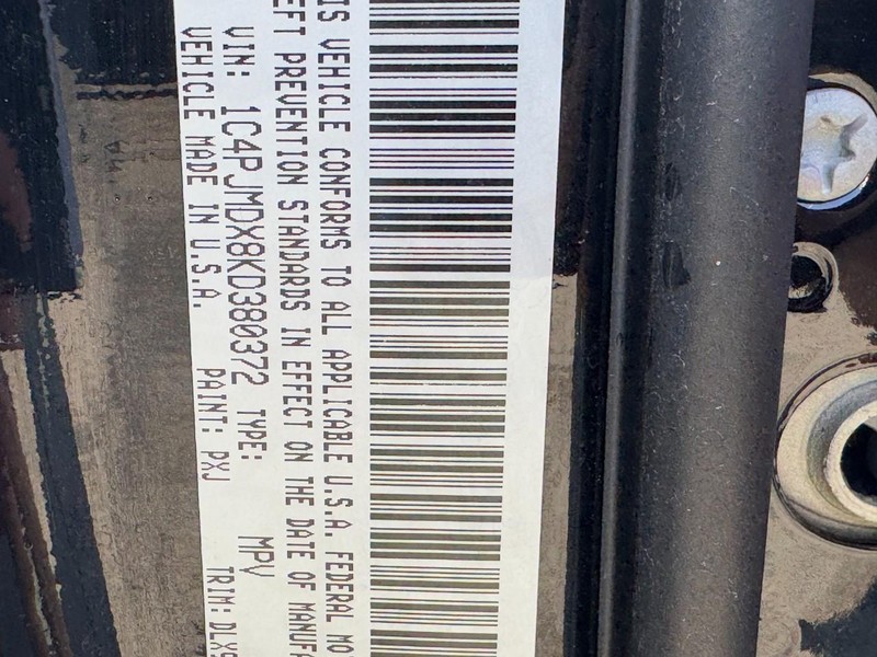 Jeep Cherokee Vehicle Full-screen Gallery Image 28