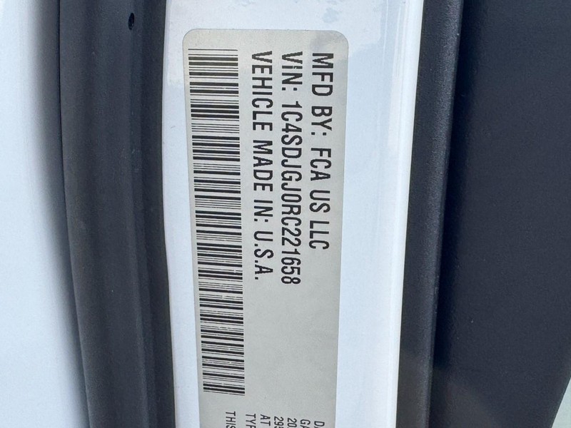 Dodge Durango Vehicle Full-screen Gallery Image 27