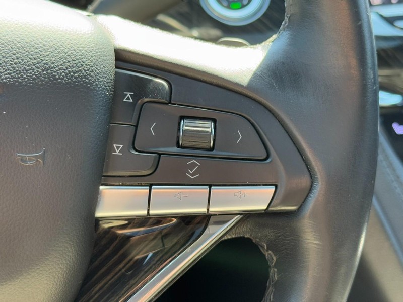 Cadillac XT6 Vehicle Full-screen Gallery Image 20