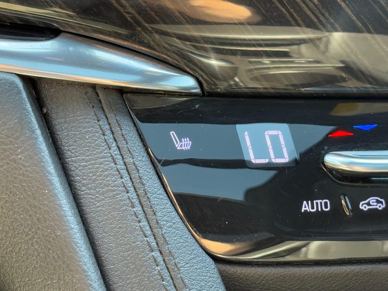 Cadillac XT6 Vehicle Full-screen Gallery Image 23