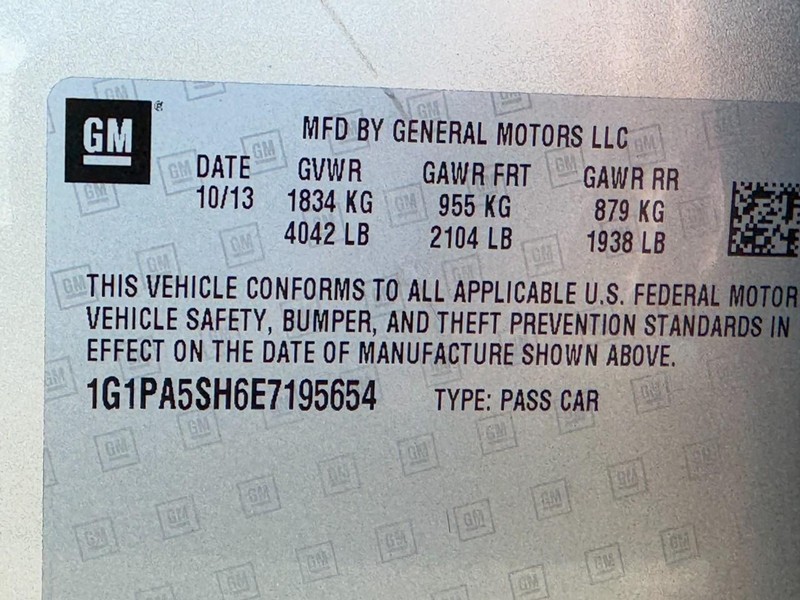 Chevrolet Cruze Vehicle Full-screen Gallery Image 22