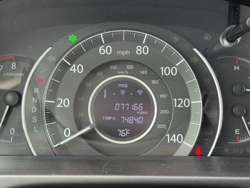 Honda CR-V Vehicle Full-screen Gallery Image 18