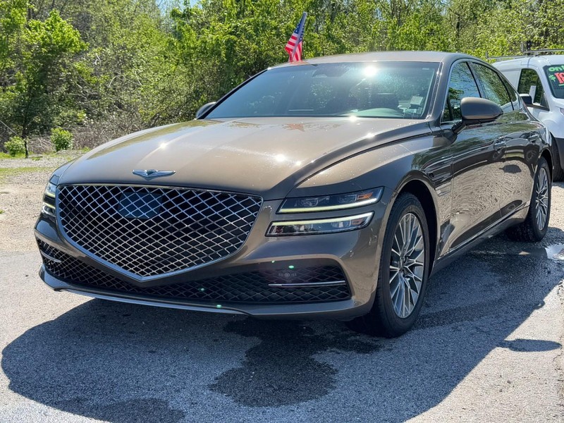 Genesis G80 Vehicle Full-screen Gallery Image 08